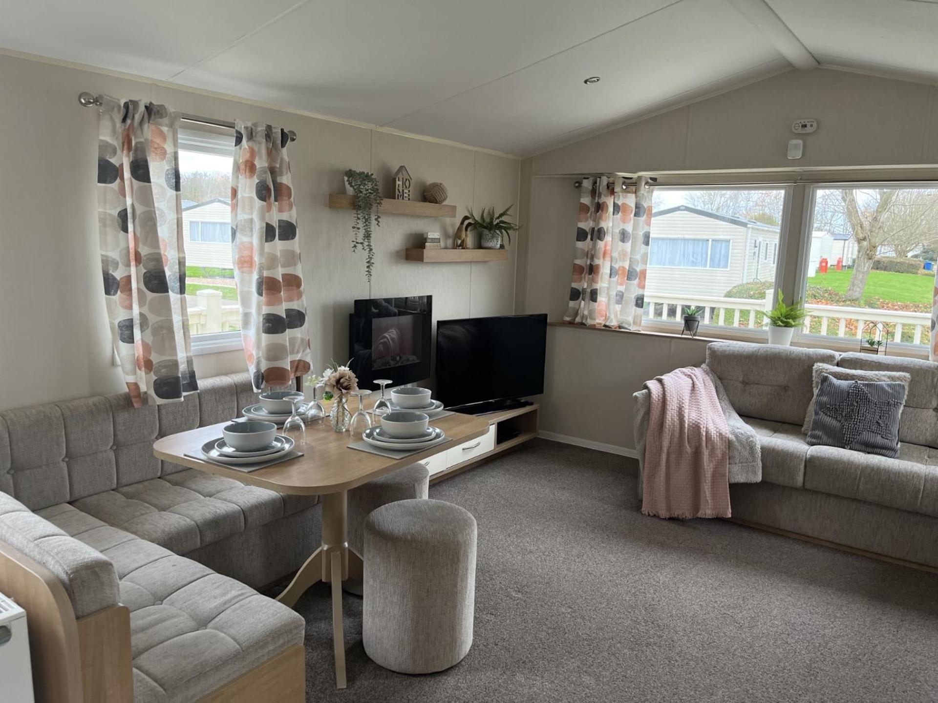 Modern, Spacious 2 Bedroom Caravan - Thorpe Park Haven, Cleethorpes Exterior photo